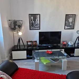 Rue St Antoine Appartement